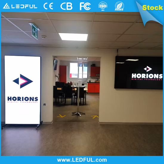 in magazzino! Schermo per poster digitale a LED a colori per pubblicità commerciale HD portatile da terra P2.5 P2 P1.8 per interni con telaio in alluminio